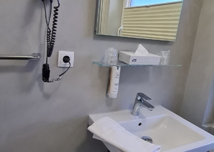 Fugenloses Bad im Friesen-Hotel in Jever