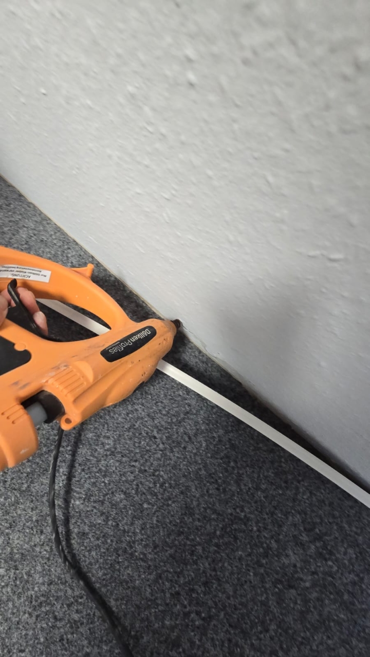 Büromodernisierung mit Filz Teppichboden