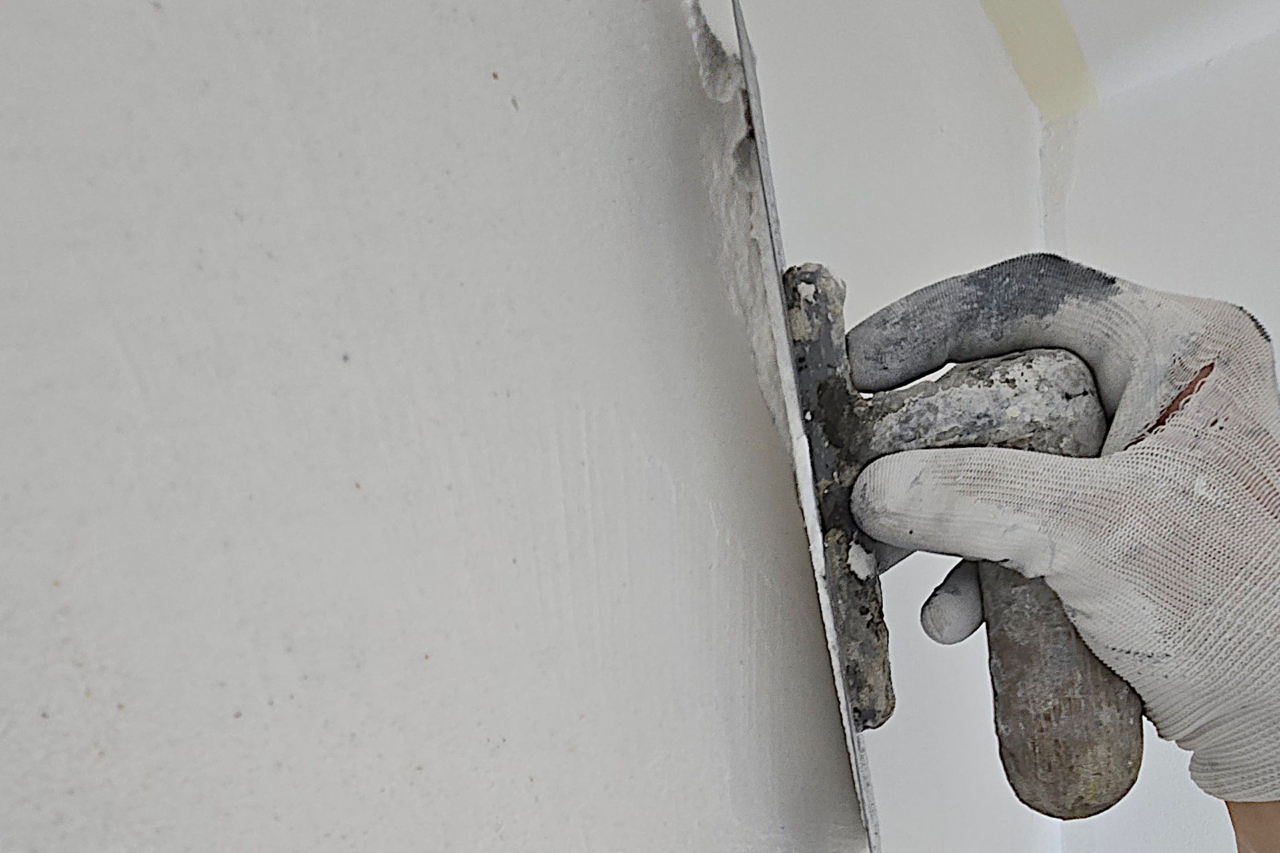 Kalkputz fugenlos spachteln