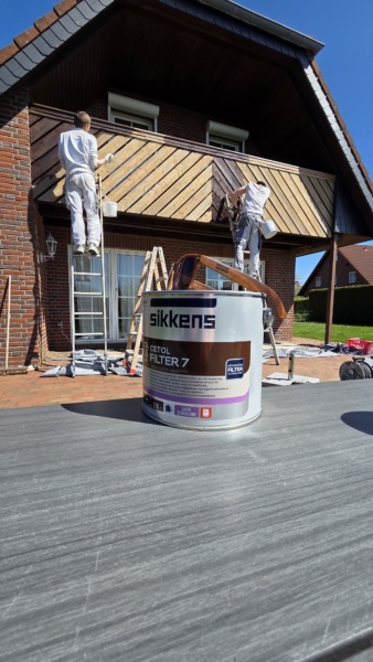 Balkon in Bearbeitung mit Sikkens