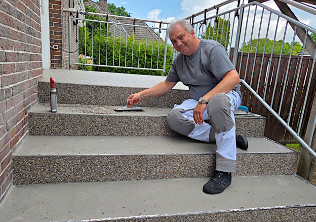 treppenretter schortens sanierung treppe steinteppich 01