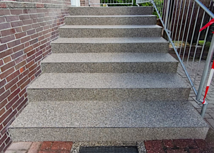 treppenretter schortens sanierung treppe steinteppich 02