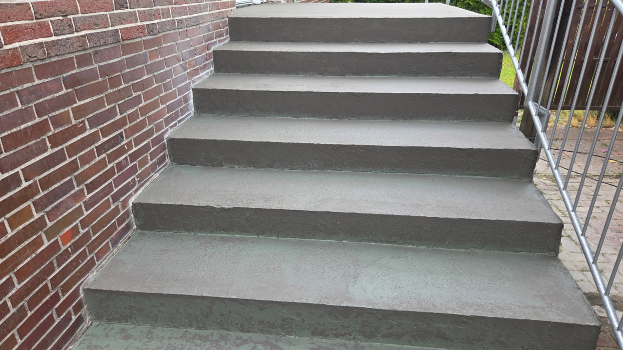 treppenretter schortens sanierung treppe steinteppich vorher 2